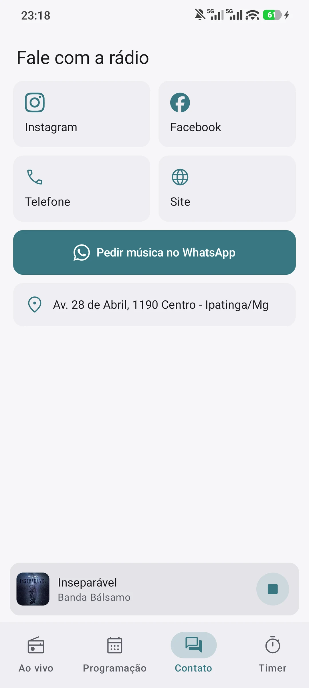 App Android: tela Fale com a rádio, com telefone, site, pedido de música no WhatsApp e endereço